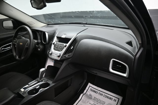 Used 2015 Chevrolet Equinox LS FWD image 9