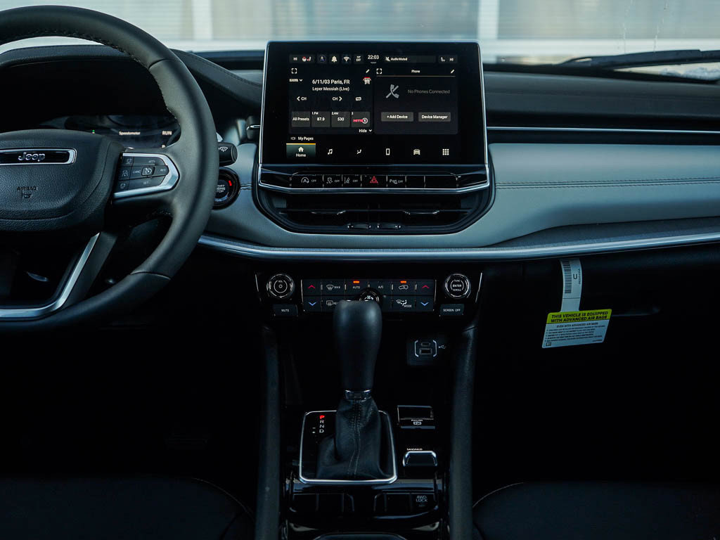 New 2026 Jeep Compass Limited AWD/4WD image 17