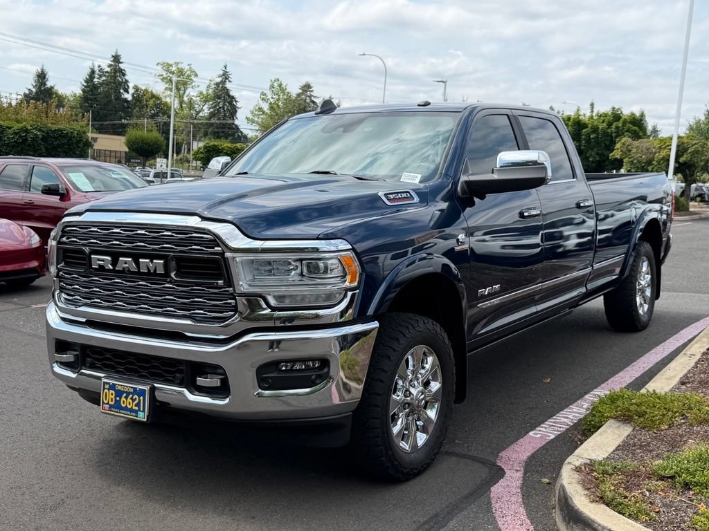 Used 2022 RAM 3500 Limited AWD/4WD image 4