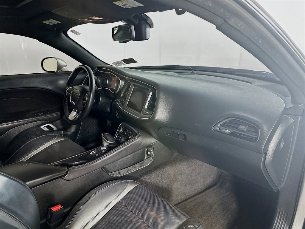 Used 2018 Dodge Challenger SXT Plus image 31