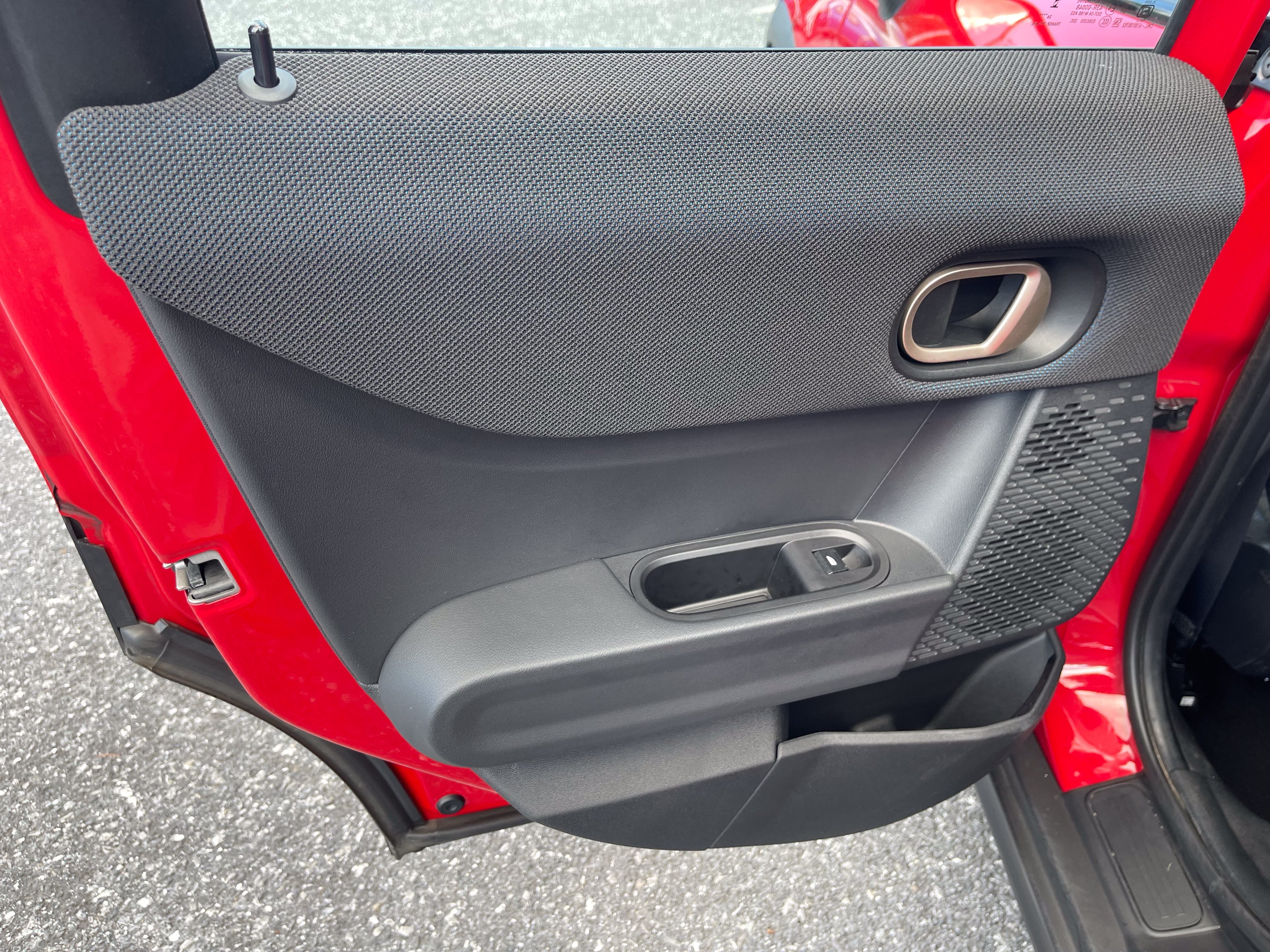 Used 2025 MINI Cooper S FWD image 15