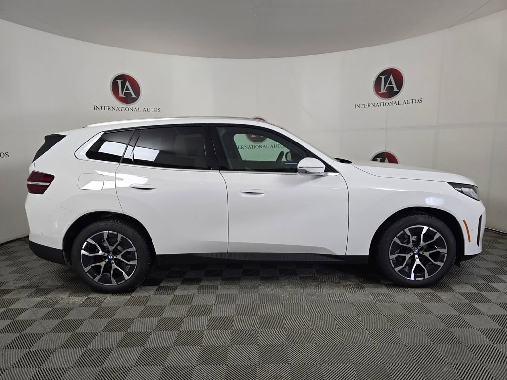 New 2026 BMW X3 xDrive30 w/ Premium Package image 3