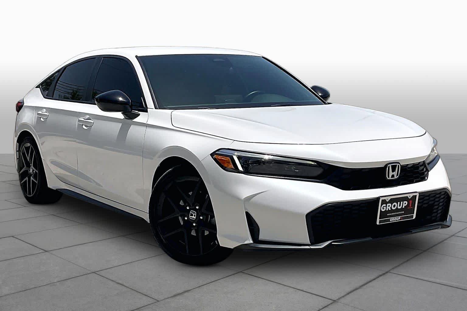 Used 2025 Honda Civic Sport image 3