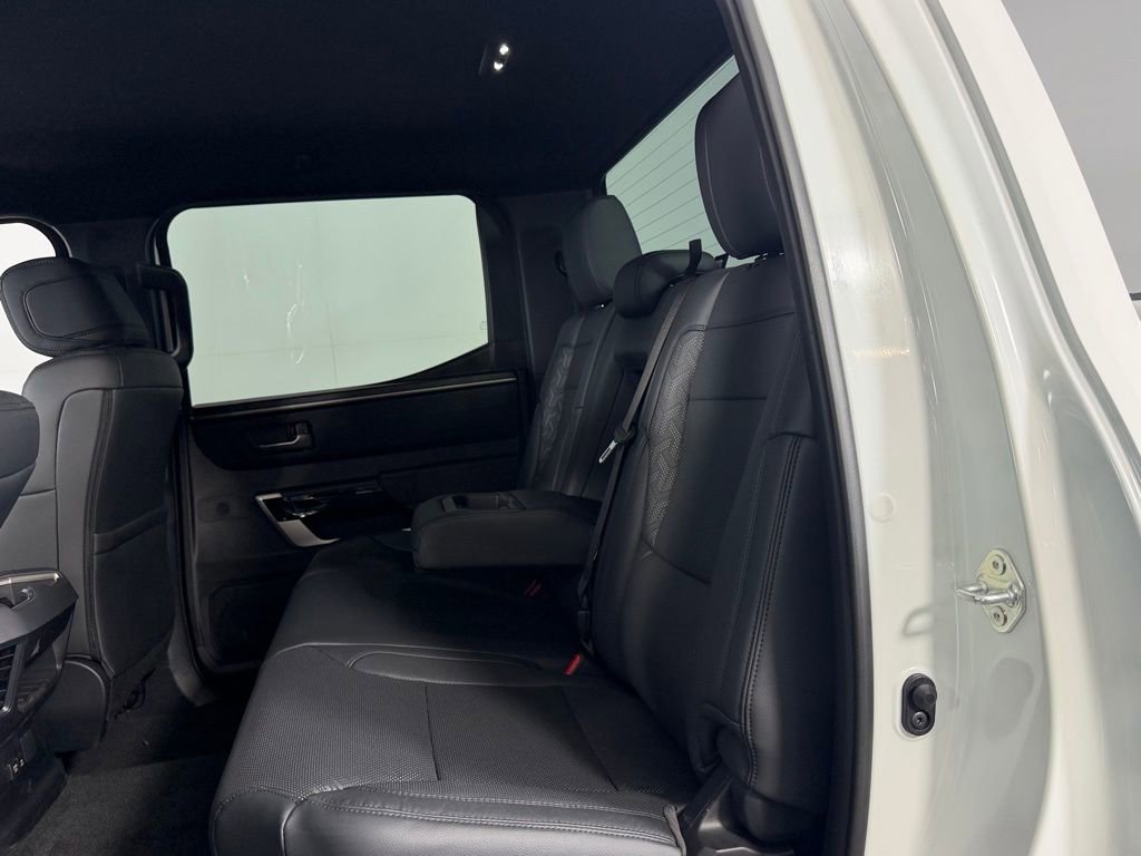 Used 2025 Toyota Tundra Limited AWD/4WD image 24