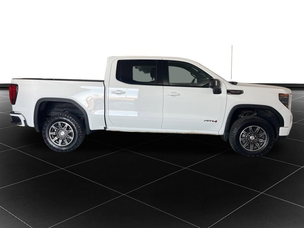 Used 2025 GMC Sierra 1500 AT4 image 6