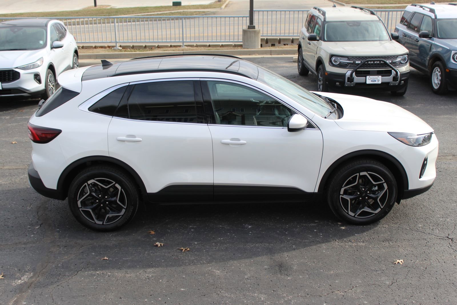 New 2026 Ford Escape Platinum image 8