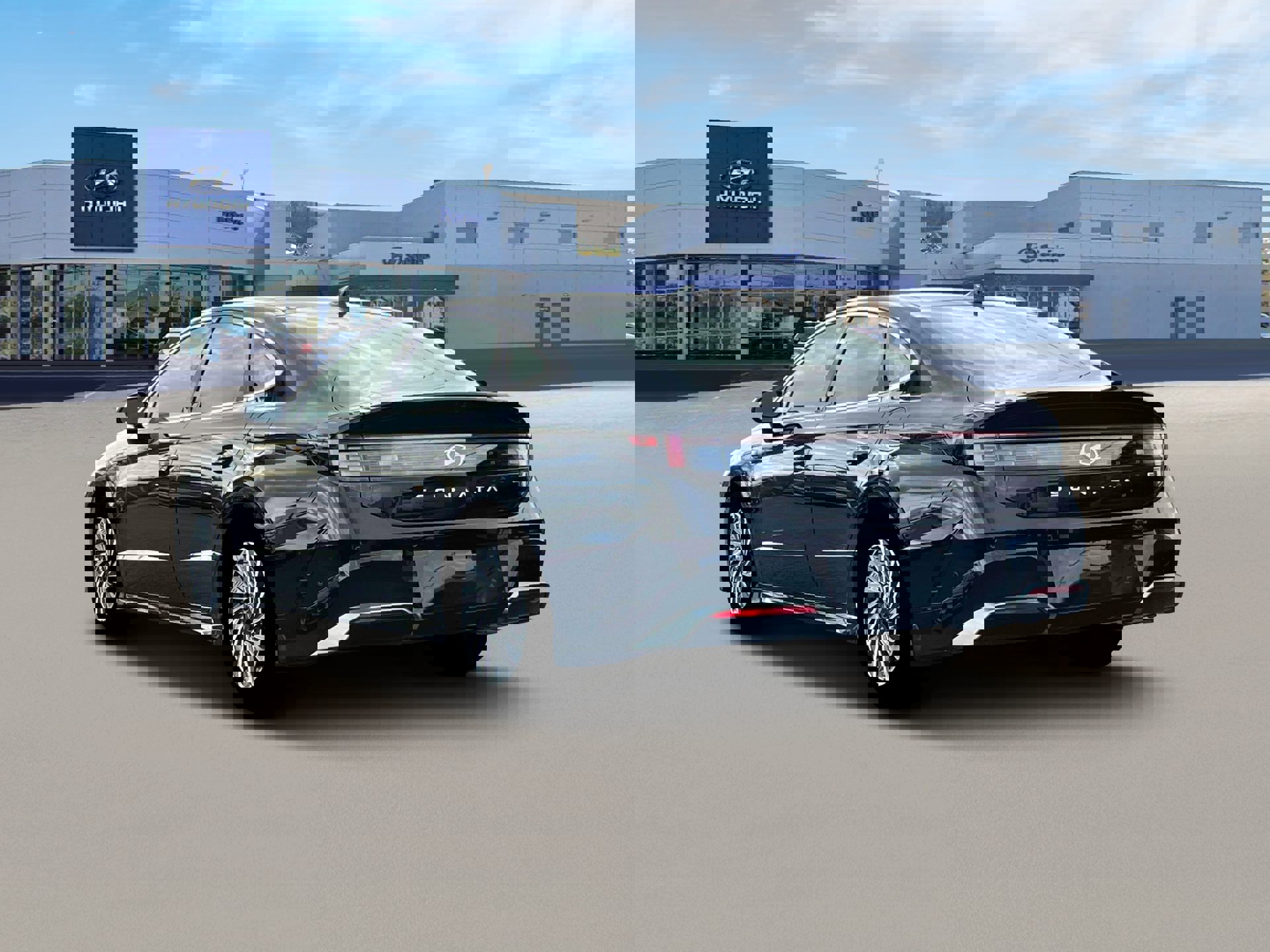 New 2025 Hyundai Sonata Limited image 5