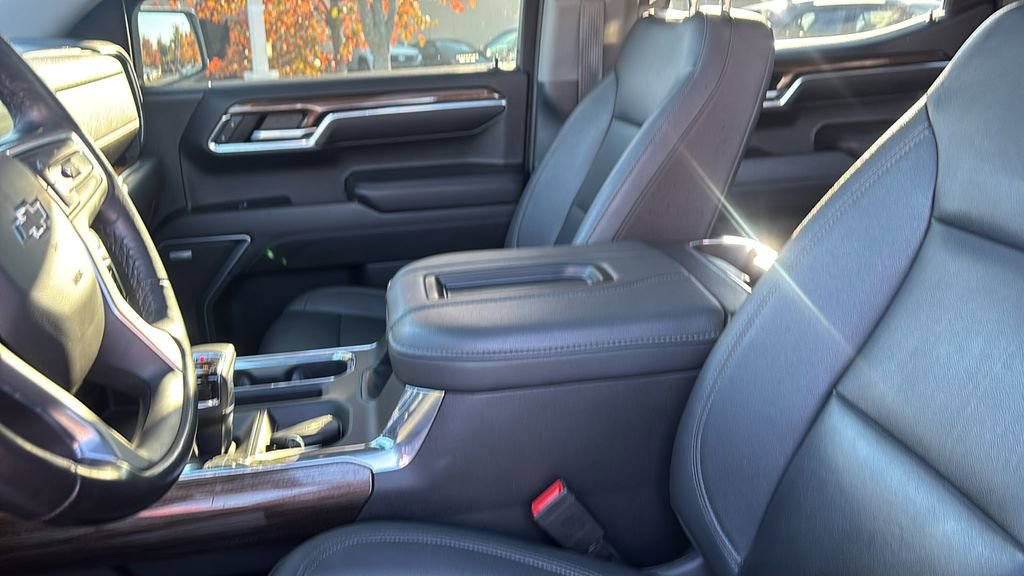 Used 2022 Chevrolet Silverado 1500 LT Trail Boss w/ LT Trail Boss Premium Package image 24