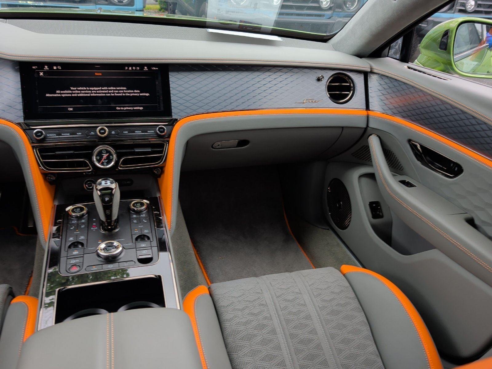 New 2025 Bentley Flying Spur Plug-In Hybrid AWD/4WD image 11