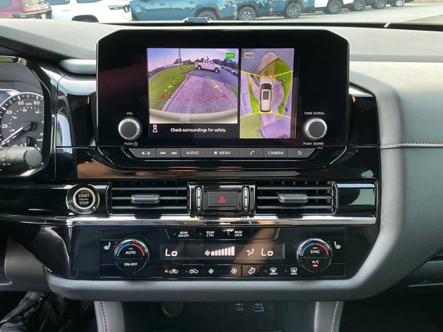 Used 2023 Nissan Pathfinder Rock Creek AWD/4WD image 19