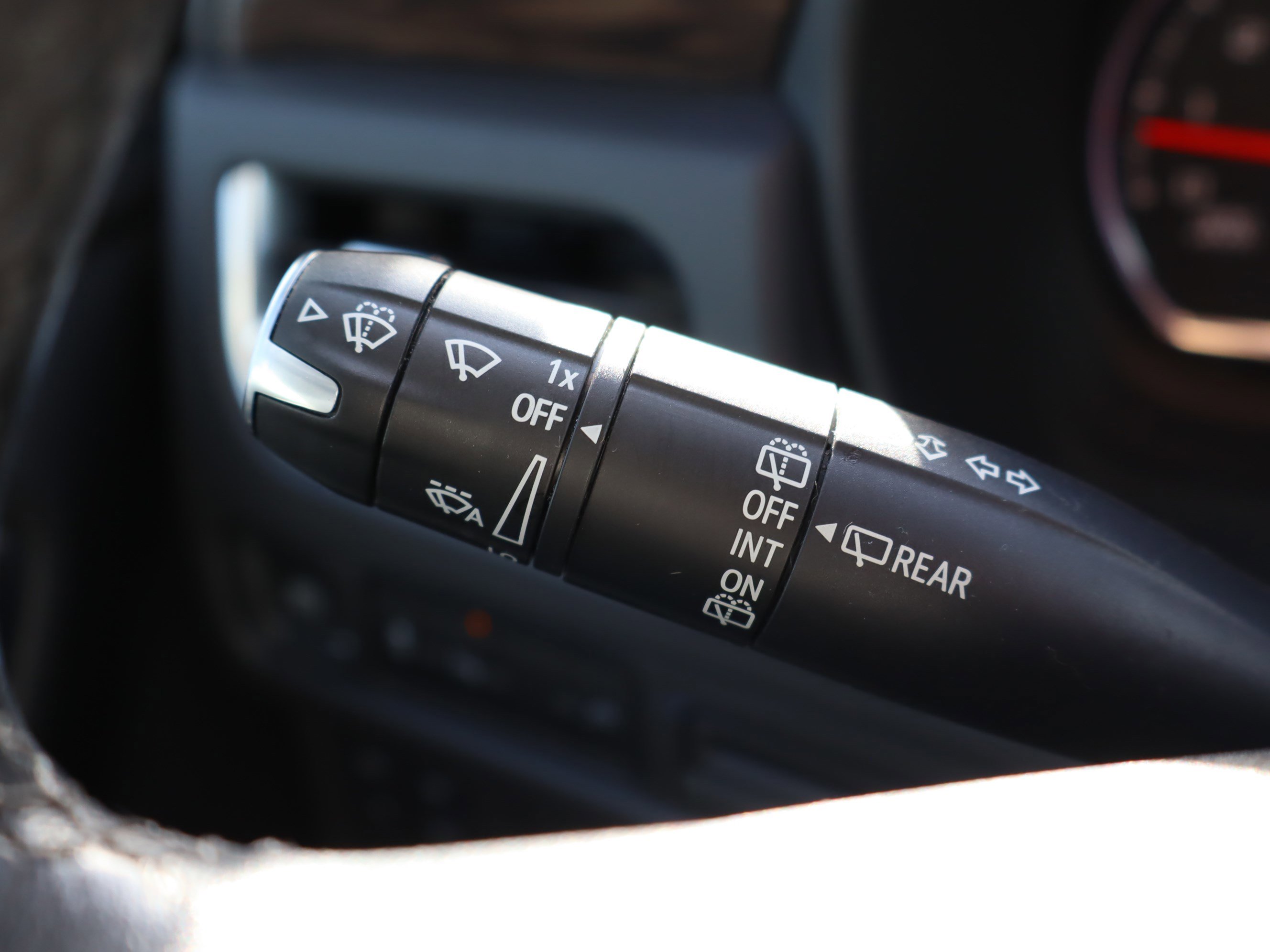 Used 2021 Chevrolet Tahoe LS image 24