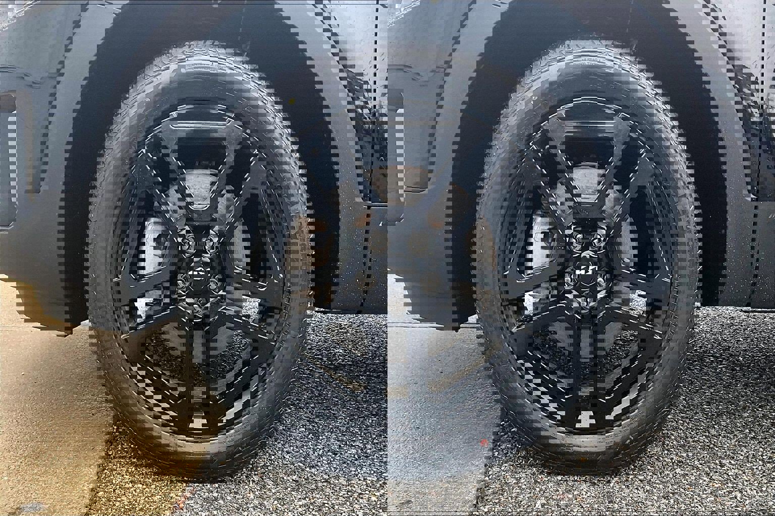 Used 2023 Kia Telluride EX X-Line image 11