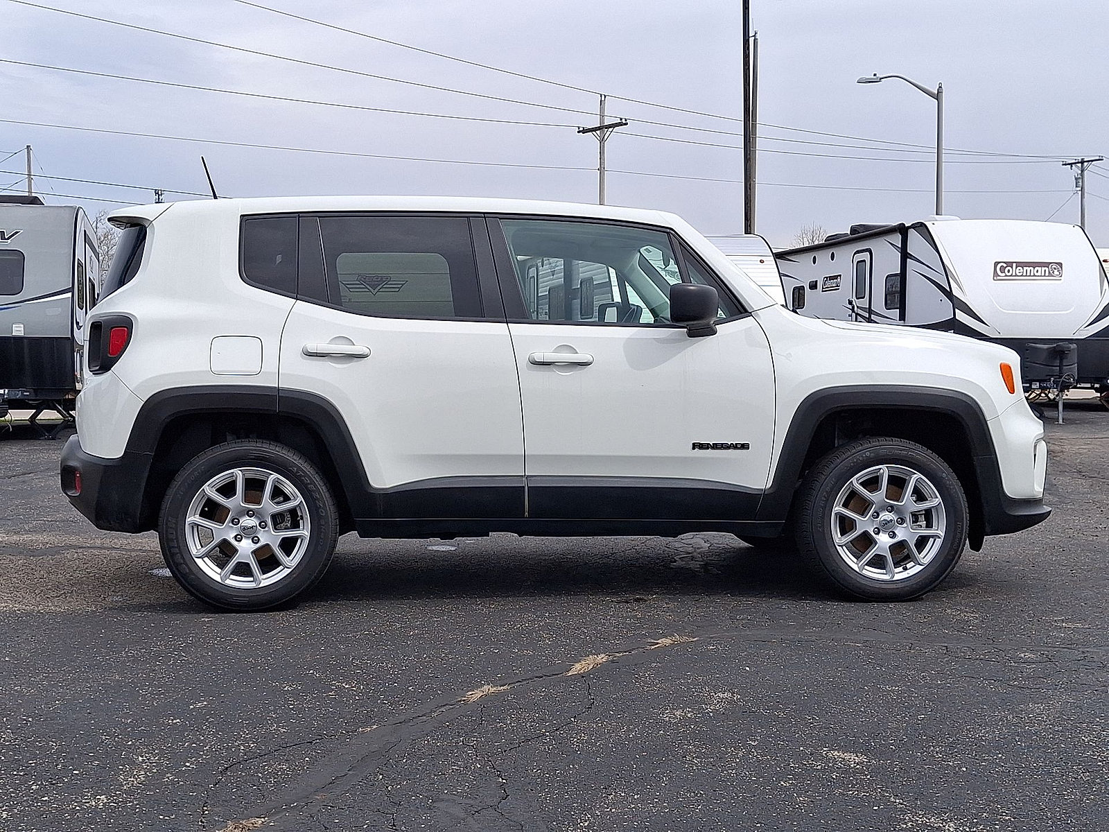 Used 2023 Jeep Renegade Latitude AWD/4WD image 25