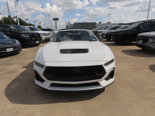 Used 2025 Ford Mustang GT Premium RWD image 4