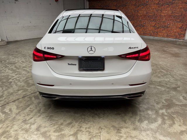 Certified 2022 Mercedes-Benz C 300 4MATIC Sedan image 4