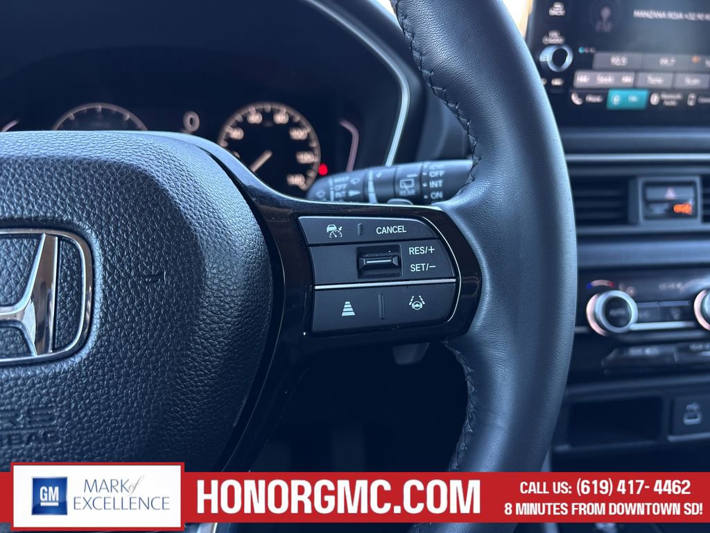 Used 2025 Honda Pilot EX-L image 32
