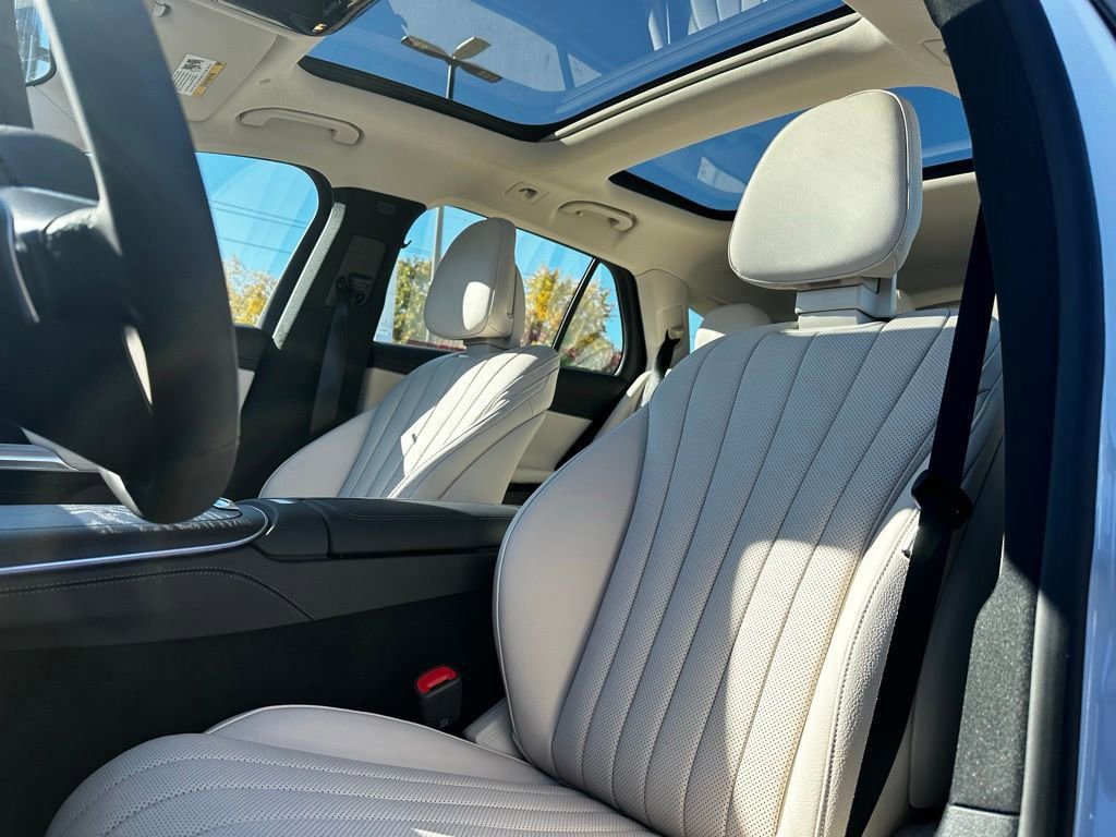 Used 2025 Mercedes-Benz E 450 4MATIC All-Terrain Wagon image 40