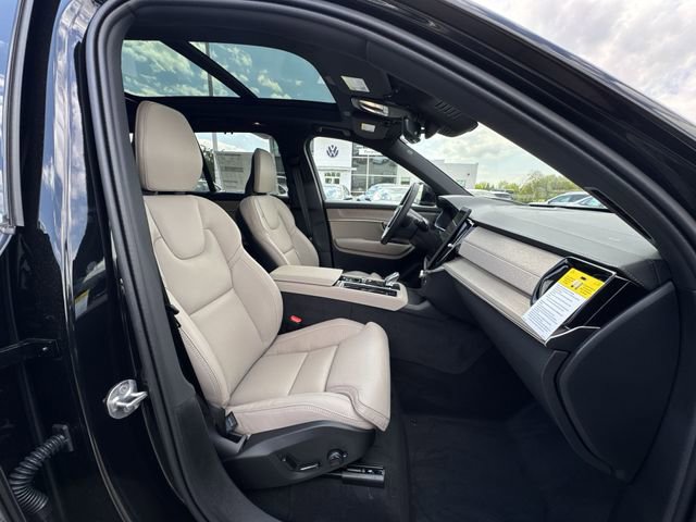 New 2026 Volvo XC90 T8 Ultra w/ Protection Package Premier AWD/4WD image 29