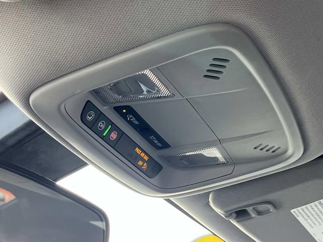 Used 2022 Chevrolet Malibu LT image 30