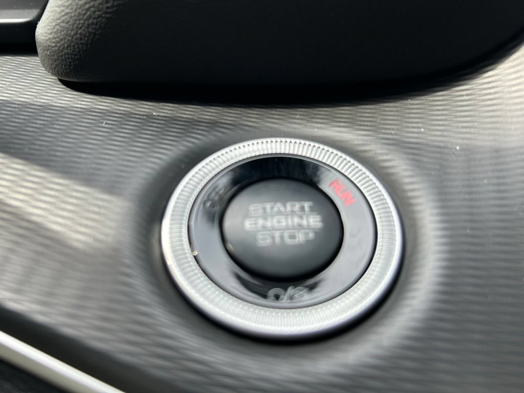New 2026 Jeep Grand Cherokee Laredo X AWD/4WD image 21