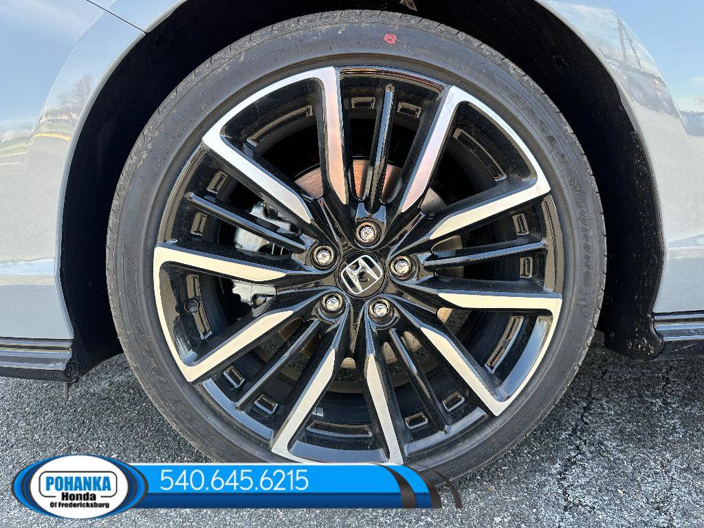 New 2026 Honda Accord Hybrid Touring image 12