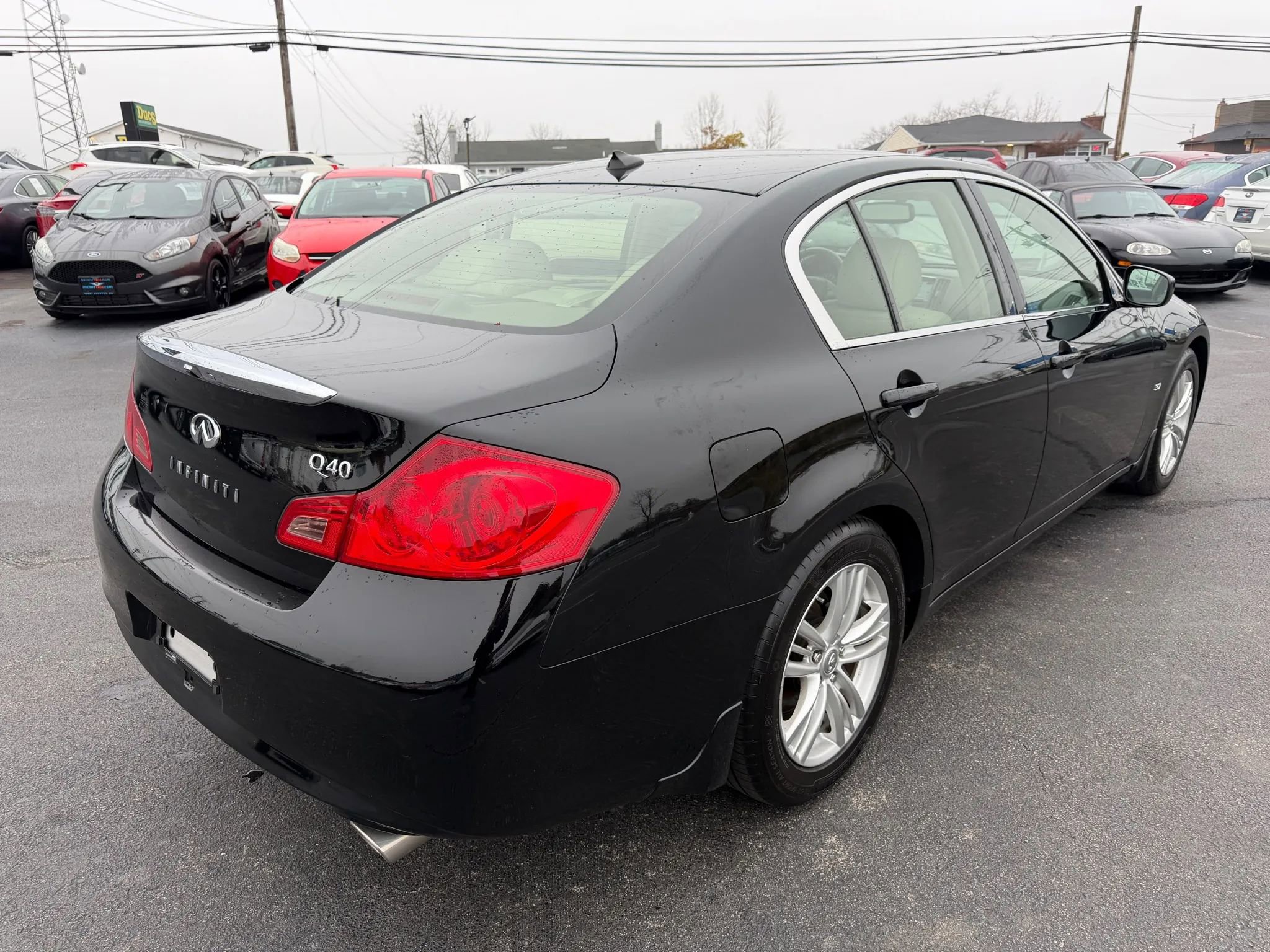 Used 2015 INFINITI Q40 w/ Navigation Package image 3