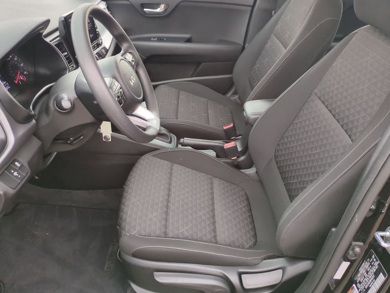 Used 2022 Kia Rio S FWD image 11