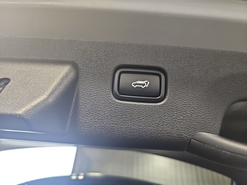 New 2026 Kia Sportage X-Line w/ X-Line Premium Package AWD/4WD image 13