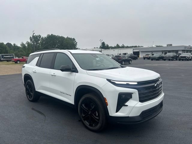 New 2027 Chevrolet Traverse LT w/ Midnight/Sport Edition AWD/4WD image 7