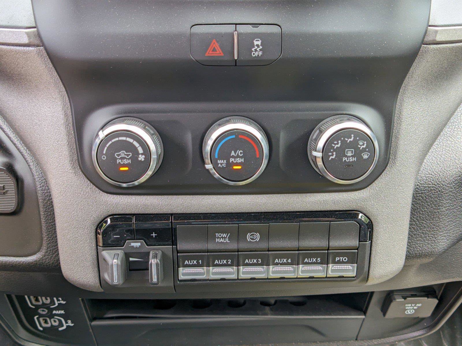 New 2024 RAM 5500 Tradesman w/ Chrome Appearance Group image 26