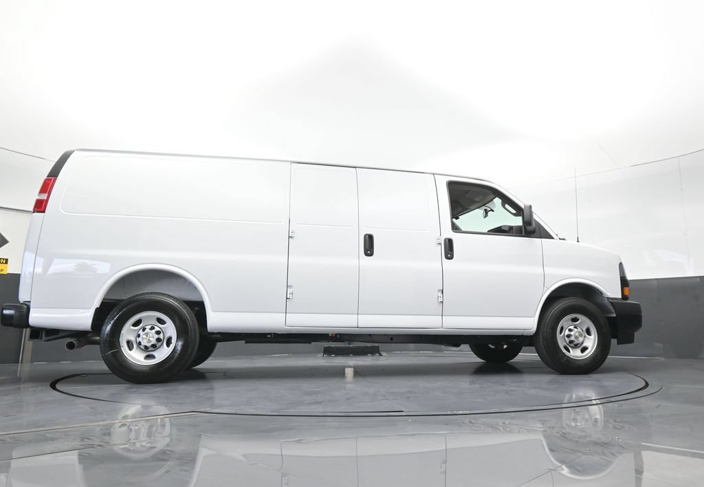 New 2026 Chevrolet Express 2500 Extended w/ Driver Convenience Package RWD image 58