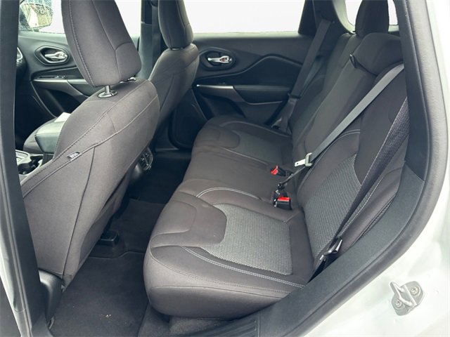 Used 2020 Jeep Cherokee Latitude image 13