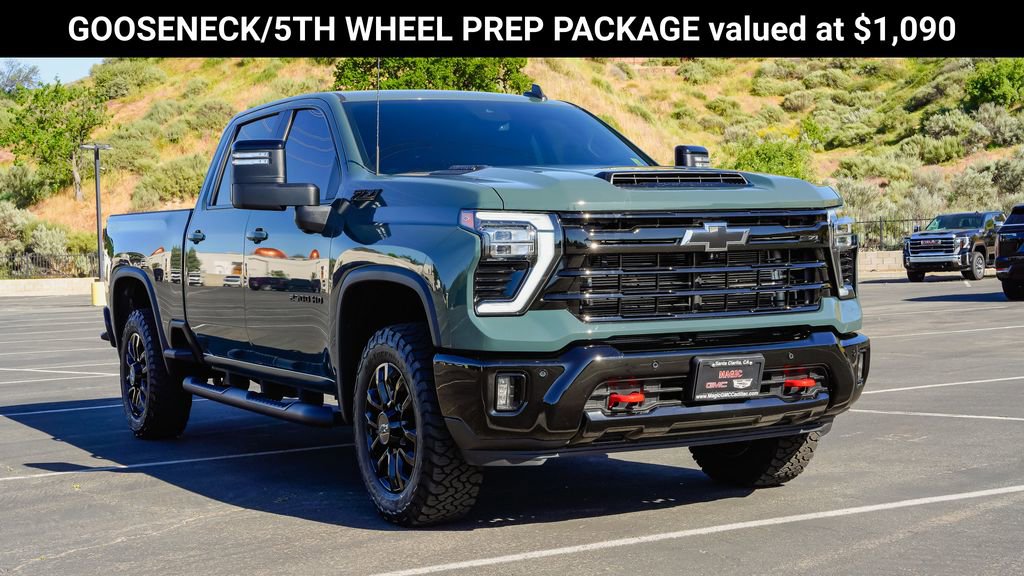 Used 2025 Chevrolet Silverado 2500 LT w/ Trail Boss Package image 7