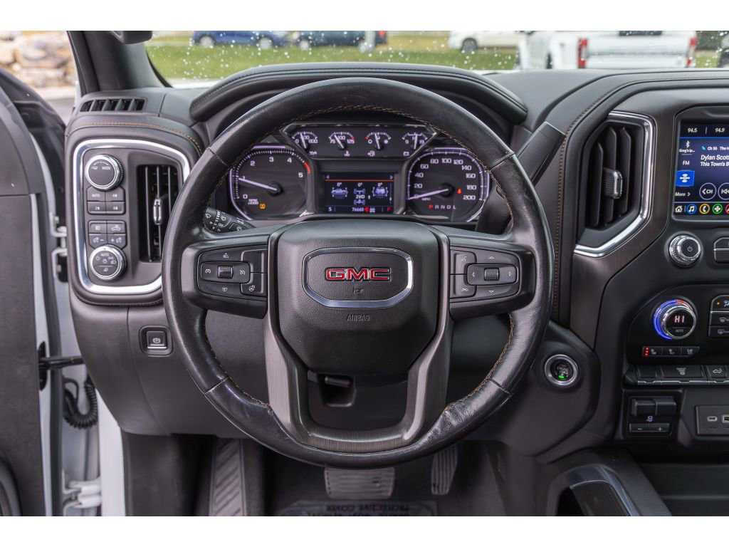 Used 2022 GMC Sierra 2500 AT4 w/ Gooseneck/5TH Wheel Package AWD/4WD image 21