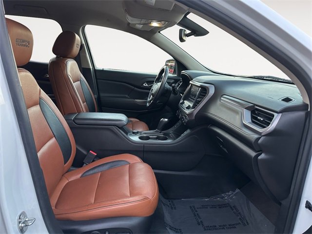 Used 2018 GMC Acadia SLT w/ LPO, Protection Package image 14