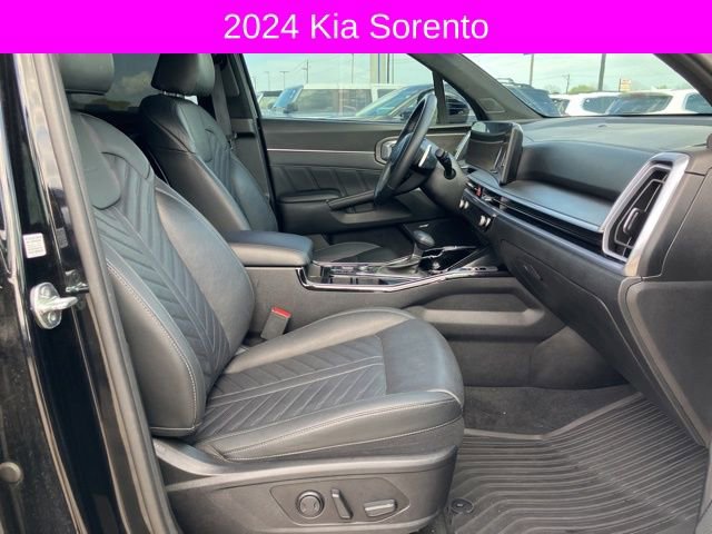 Used 2024 Kia Sorento SX Prestige image 11