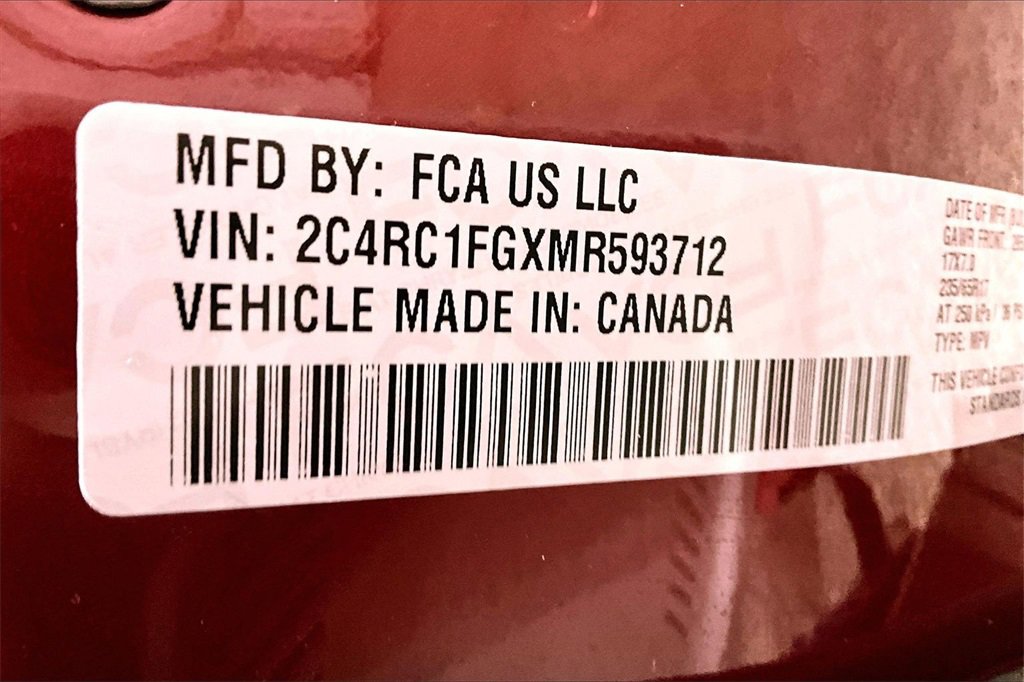 Used 2021 Chrysler Pacifica Touring image 19