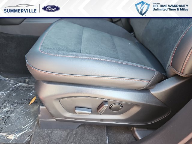 New 2026 Ford Explorer ST RWD image 19
