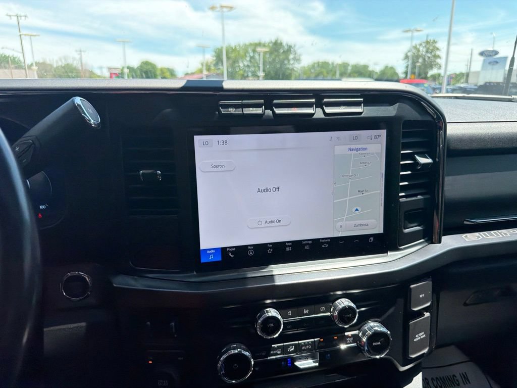 Used 2023 Ford F250 Lariat w/ Sport Appearance Package AWD/4WD image 30