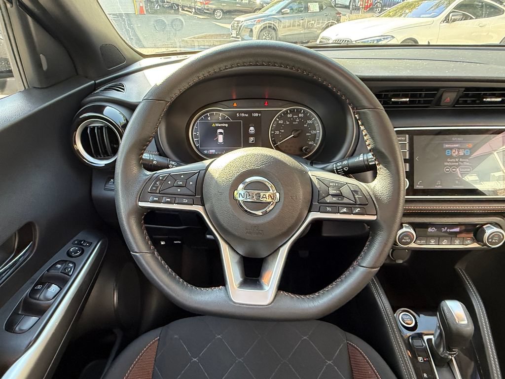 Used 2019 Nissan Kicks SR FWD image 13