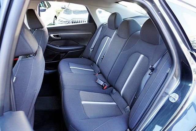 Certified 2025 Hyundai Sonata SE image 15