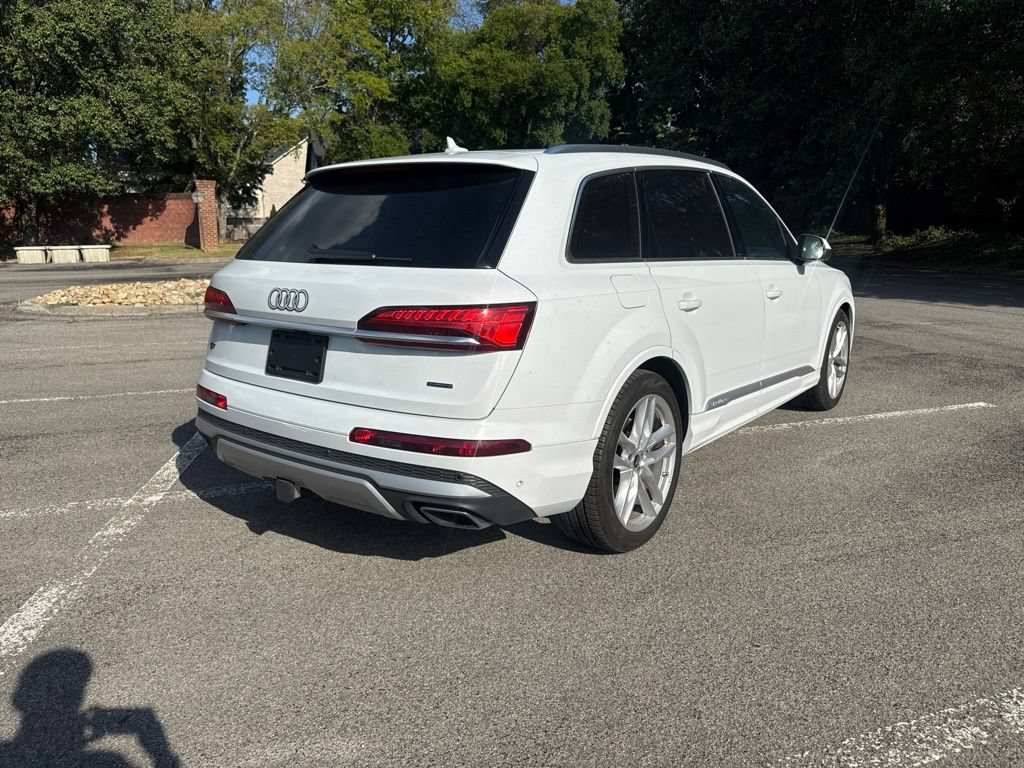 Used 2025 Audi Q7 3.0T Premium Plus w/ Premium Plus Package AWD/4WD image 6