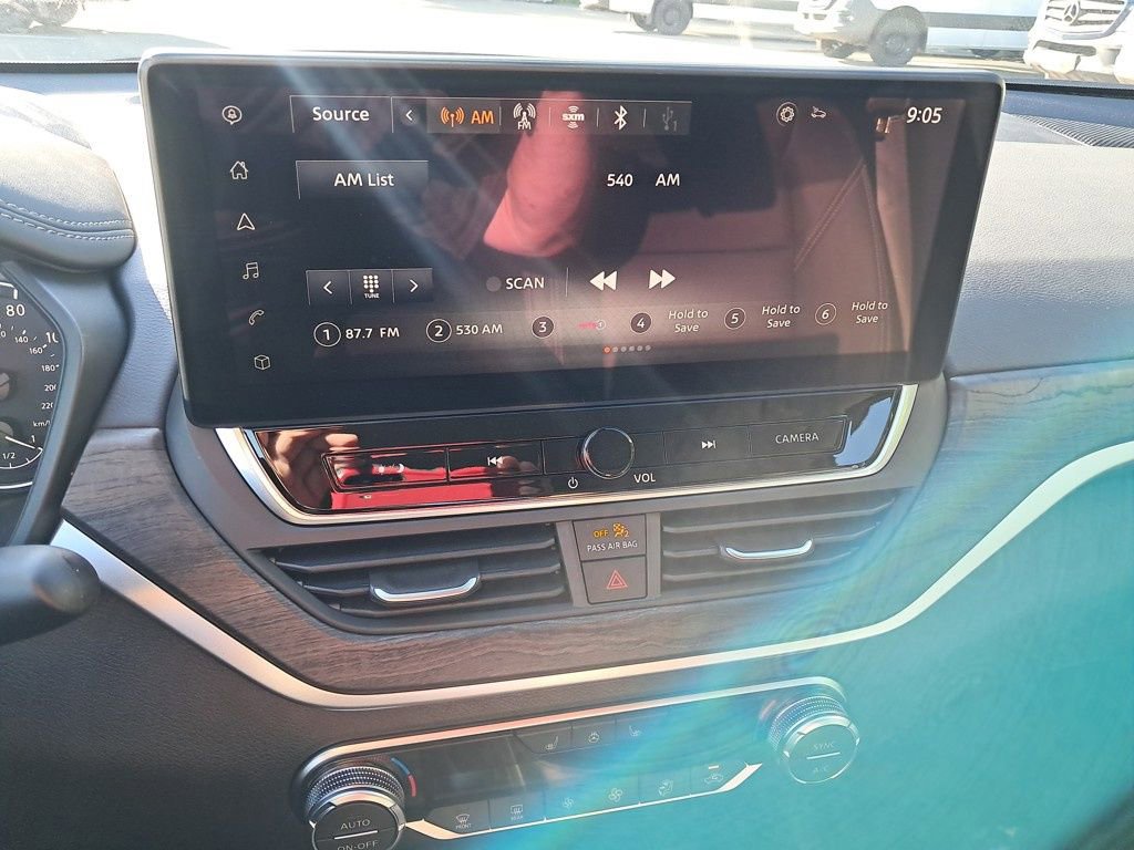 New 2025 Nissan Altima 2.5 SL image 18