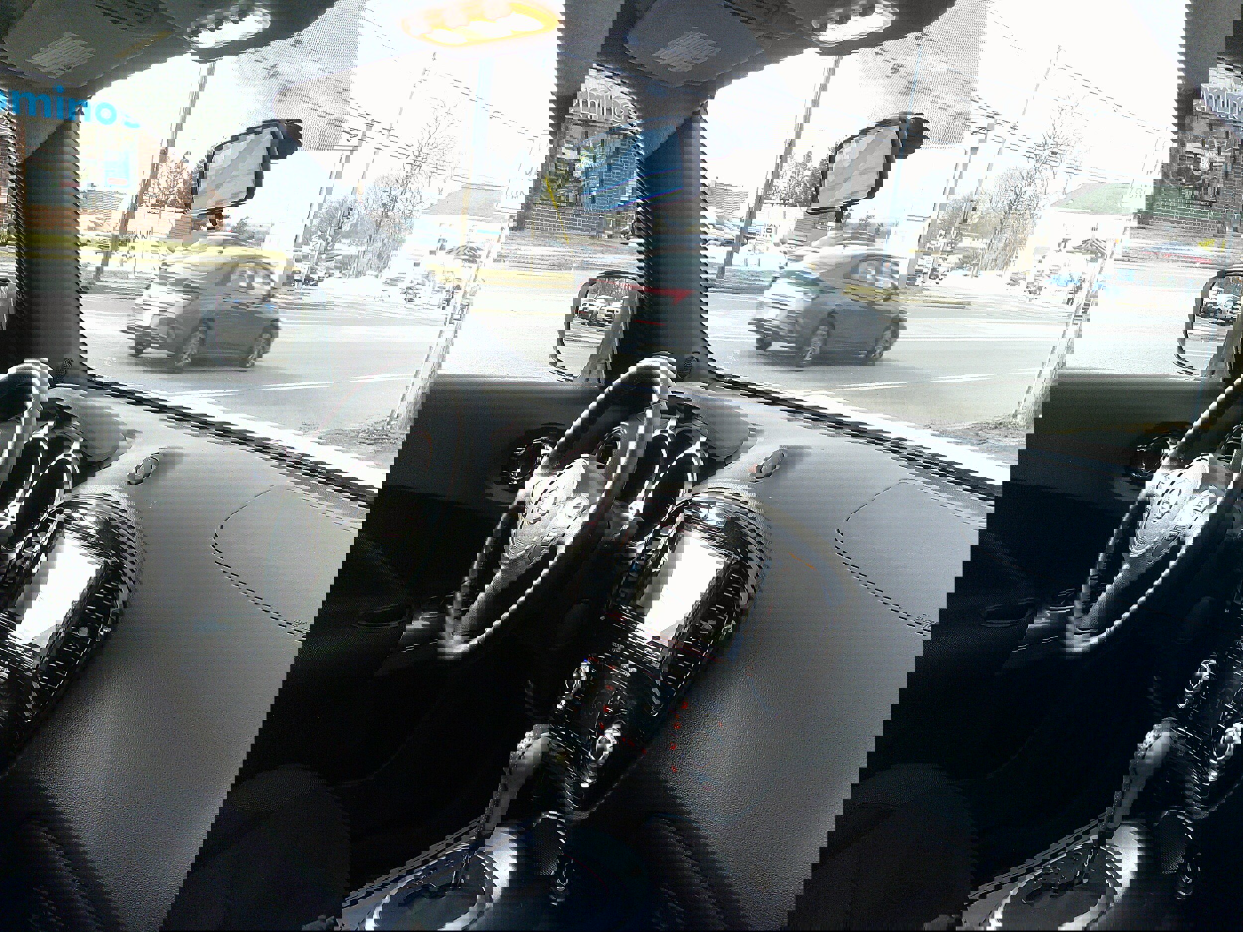 Used 2017 Nissan Juke SV image 22