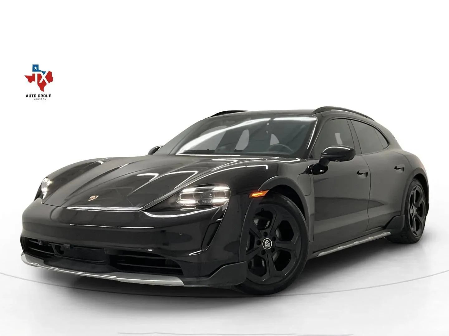 Used 2023 Porsche Taycan 4 Cross Turismo AWD/4WD image 40