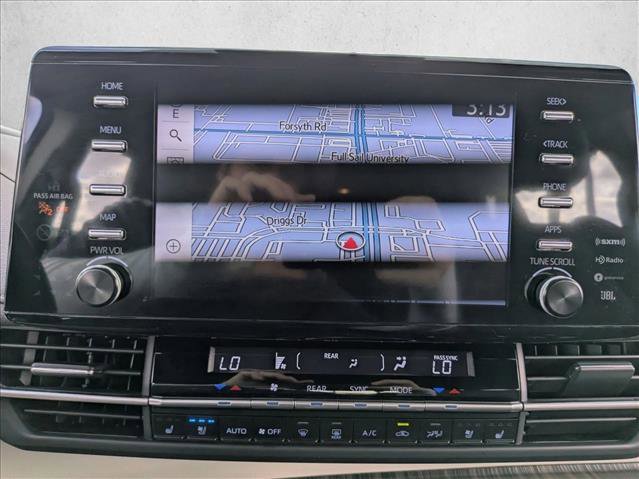 Certified 2023 Toyota Sienna Platinum image 13