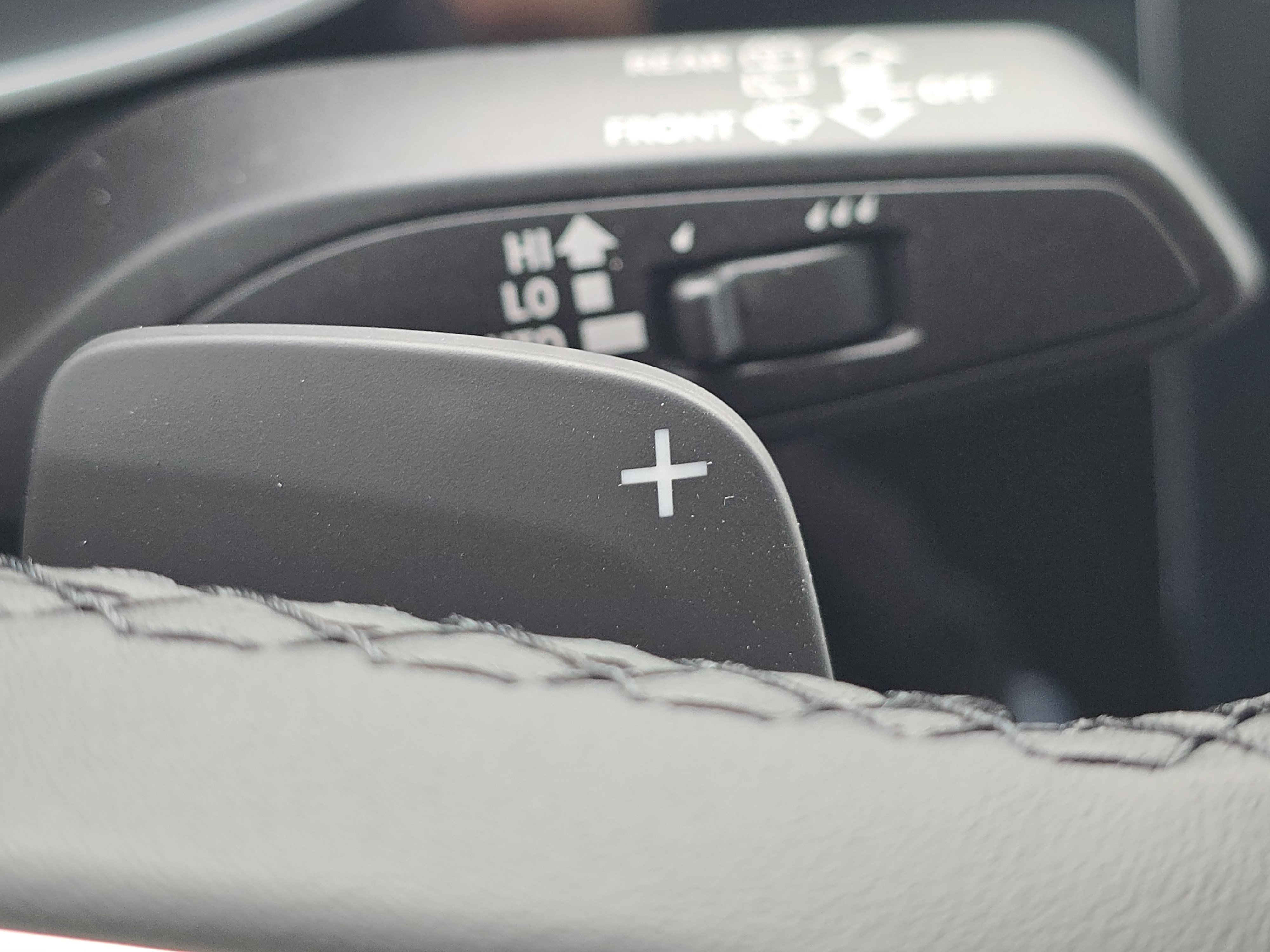 New 2025 Audi Q3 2.0T Premium image 27