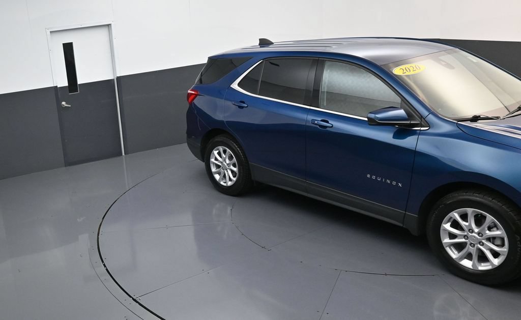 Used 2020 Chevrolet Equinox LT w/ LPO, Cargo Package FWD image 14