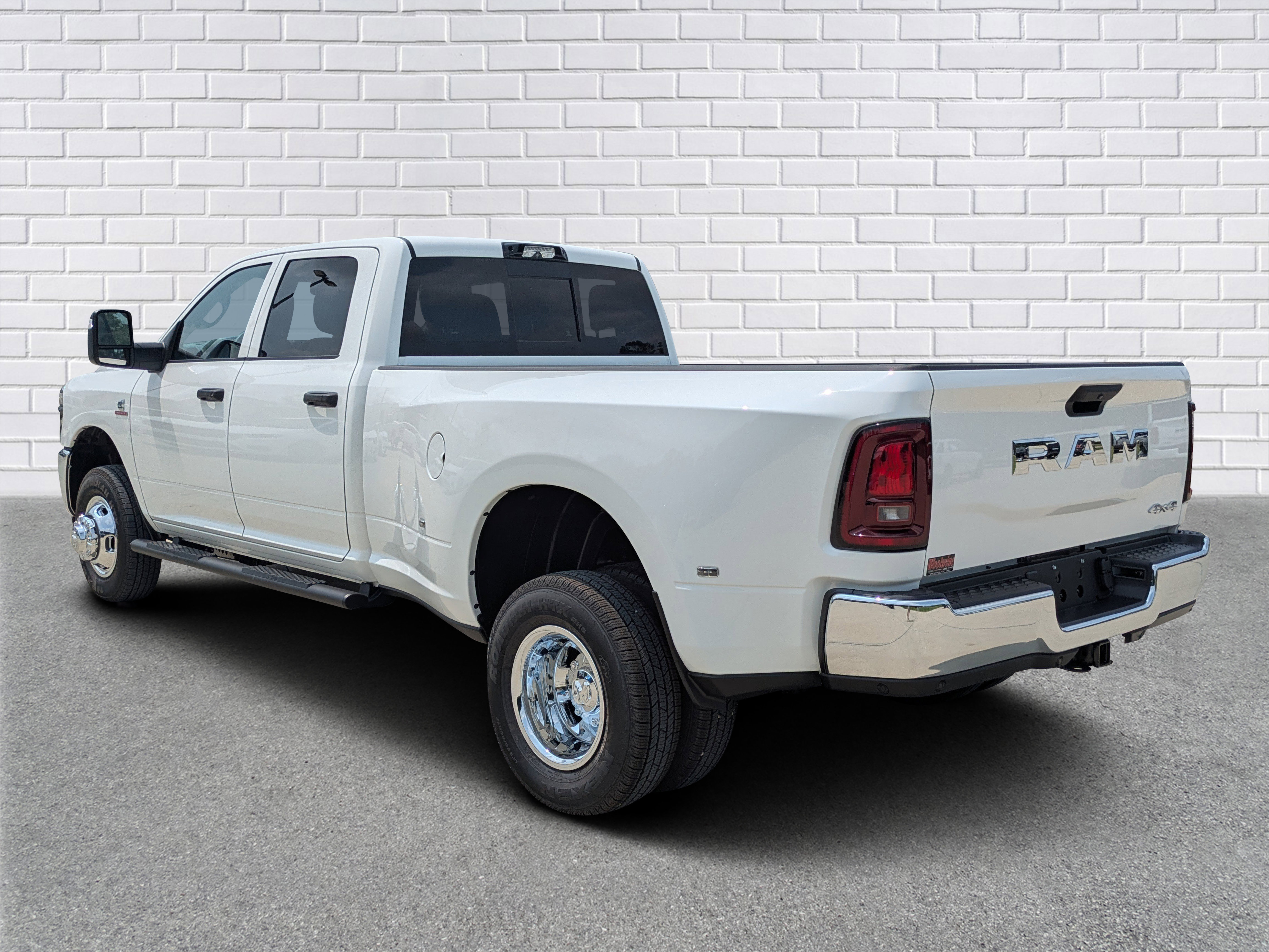 New 2026 RAM 3500 Tradesman AWD/4WD image 3