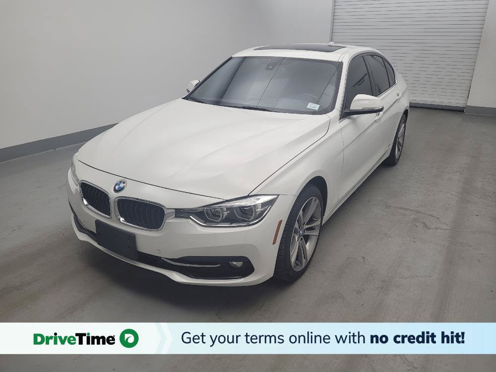 Used 2017 BMW 330i Sedan w/ Premium Package RWD image 1
